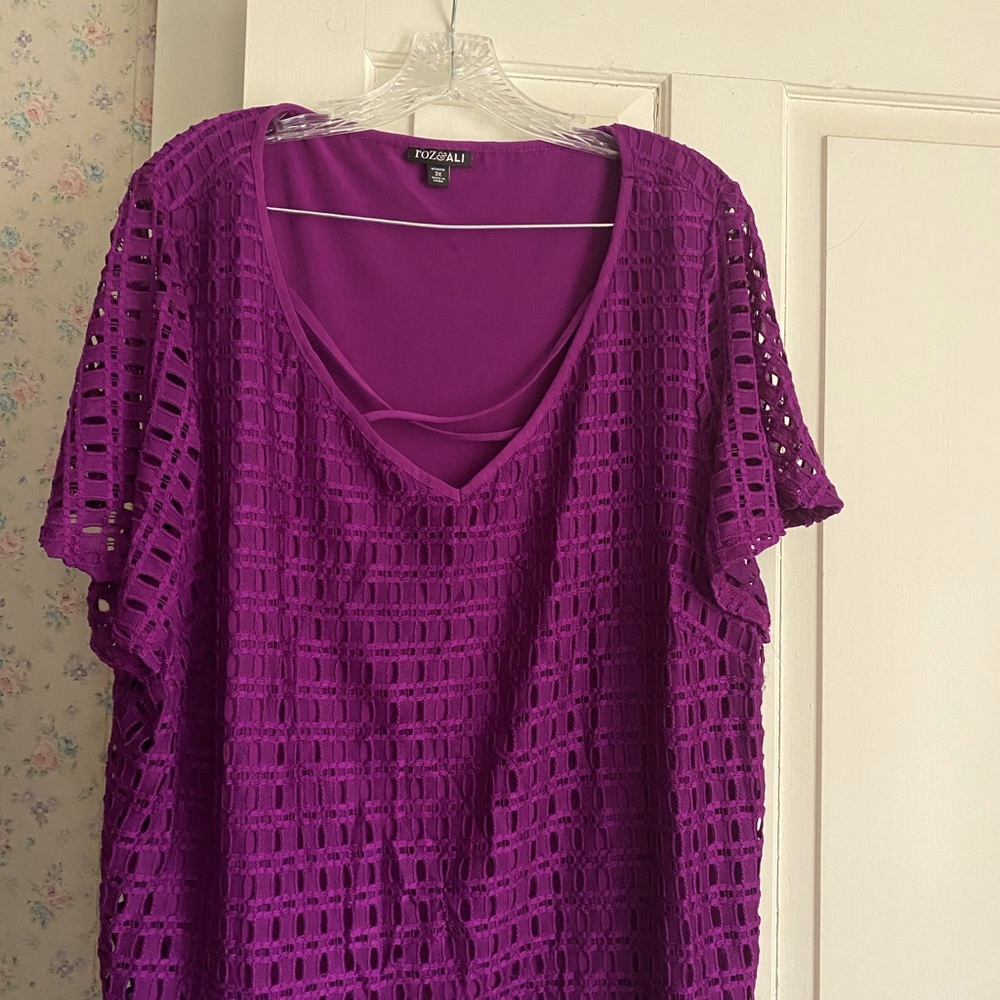 Dressbarn Roz&Ali Purple Top